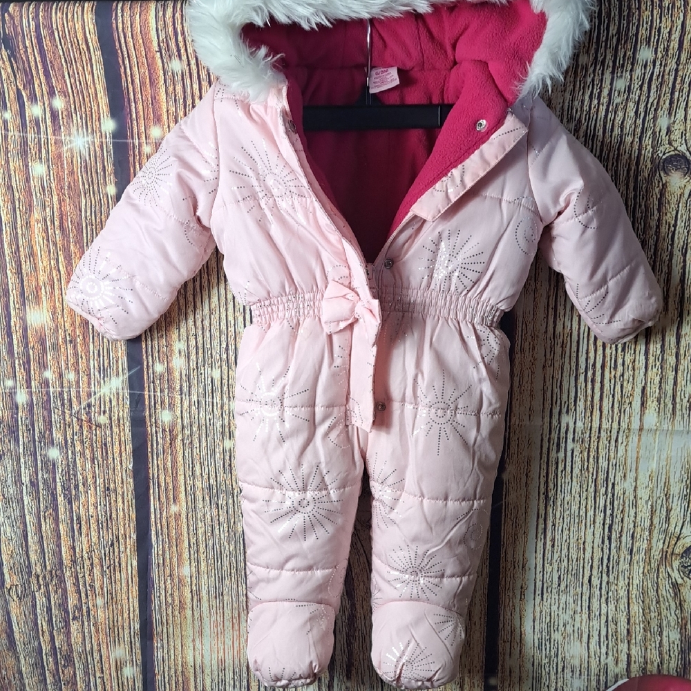 Us Polo Pink Snowsuit with Fur Hood Just beautiful Size Is baby 6-9 Months